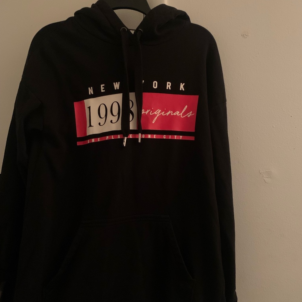 Comfy black sweater